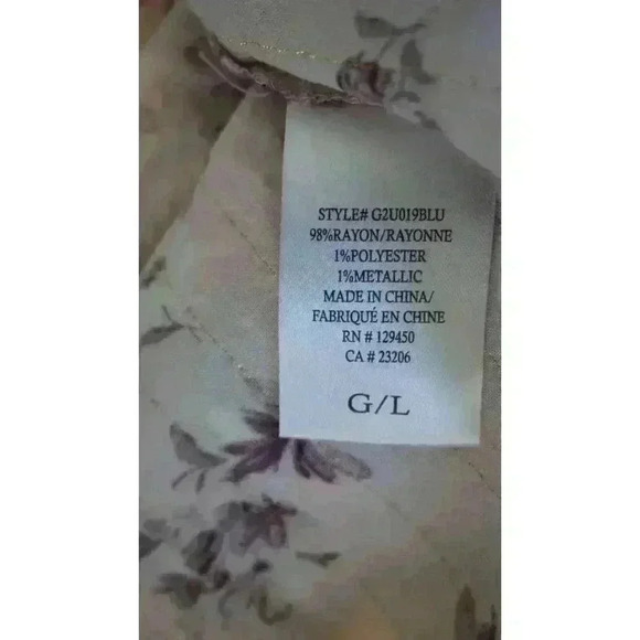 Como Blu V-Neck Short Sleeve Floral Blouse Top, Size L - Picture 12 of 13